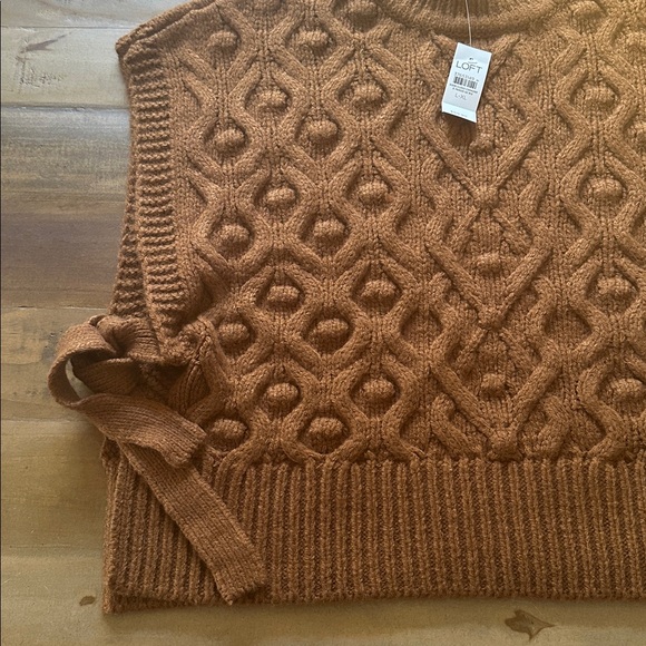 LOFT Brown Cable Knit Sweater Vest - Picture 3 of 11
